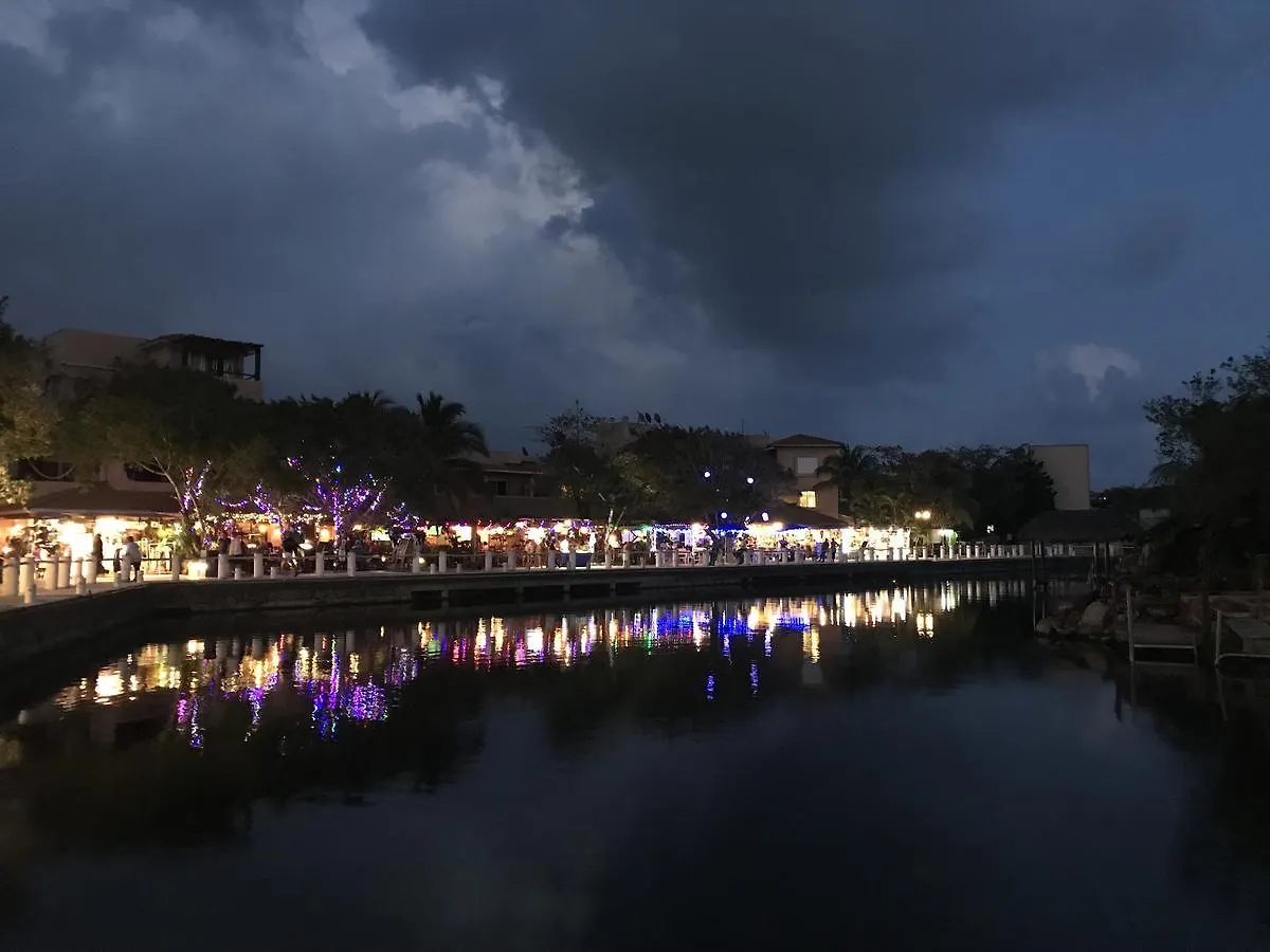 Puerto Aventuras Marina酒店 0*, 普托阿范特拉斯 墨西哥